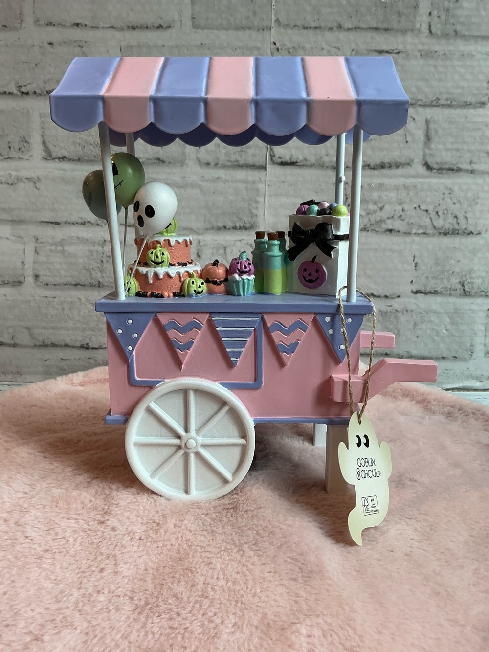 Goblin & Ghoul Dessert Stand Halloween Decor